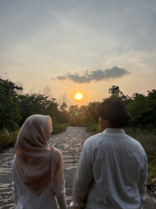 Prewedding saat matahari terbit